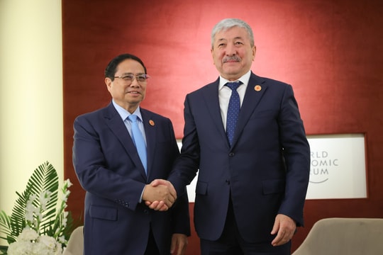 Thủ tướng đề xuất kết nối đường sắt Việt Nam - Kyrgyzstan và với các nước Trung Á