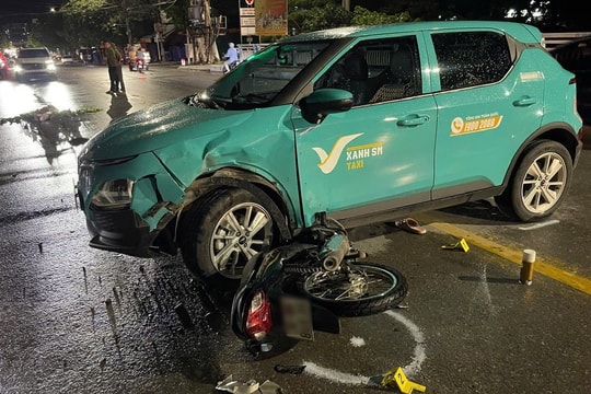 Giao xe cho con chưa đủ điều kiện, vừa bị thương vừa bị xử lý