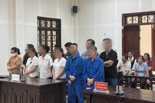 10 bị cáo mua bán trái phép hơn 57.000 tờ hóa đơn lĩnh án