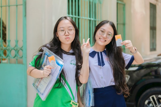 Chiều nay, sĩ tử TP.HCM làm thủ tục dự thi tốt nghiệp THPT