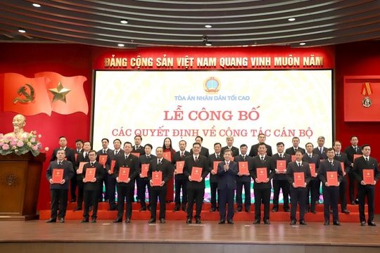 Tòa án nhân dân tối cao công bố các quyết định về công tác cán bộ