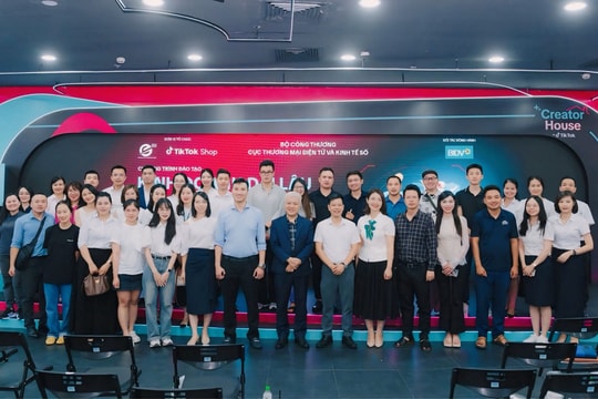 Đòn bẩy tài chính giúp nhà bán hàng bứt phá trên sàn thương mại điện tử