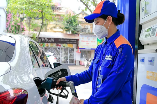 Giá xăng dầu ngày 3/9: Đà tăng chưa có dấu hiệu dừng lại