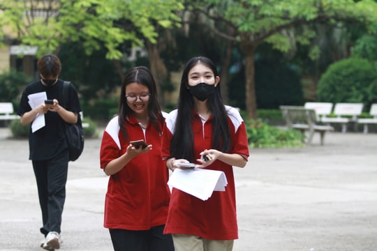 Công bố phổ điểm thi tốt nghiệp THPT 2025 vào chiều 15/7