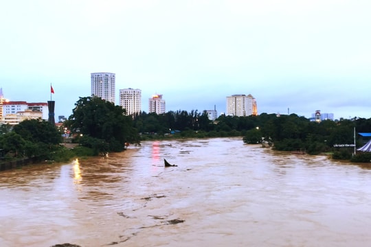 Thái Nguyên cảnh báo lũ, nguy cơ ngập lụt và sạt lở ở nhiều địa phương