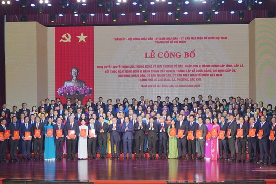 Danh sách 168 Bí thư phường, xã, đặc khu của TP.HCM mới