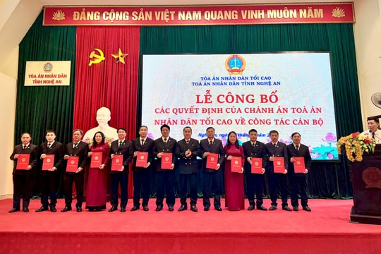 TAND Nghệ An công bố quyết định bổ nhiệm lãnh đạo các Tòa án khu vực