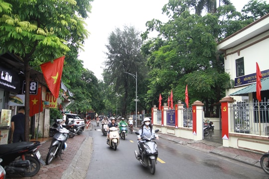 Hà Nội: Giao thông thông suốt trong ngày đầu vận hành mô hình chính quyền địa phương 2 cấp