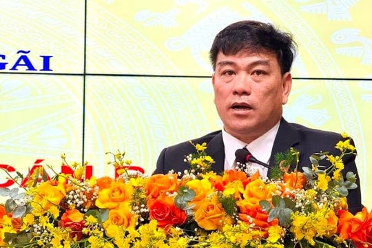 TAND tỉnh Quảng Ngãi công bố quyết định bổ nhiệm lãnh đạo các Tòa, phòng chuyên trách