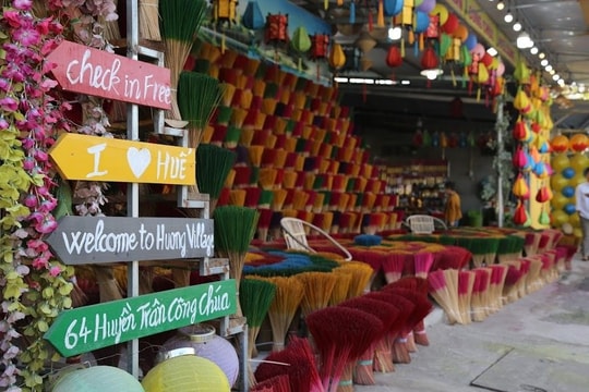 Hương Huế – Nơi lưu giữ hồn xưa và nét đẹp làng nghề cố Đô