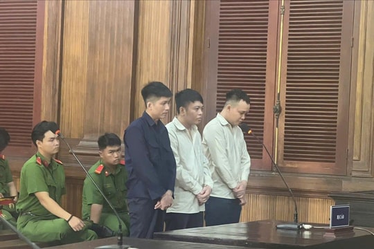 Vào tù vì cắt ghép, sử dụng hình ảnh nhạy cảm uy hiếp con nợ