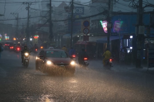 Thời tiết hôm nay 04/7: Mưa lớn chủ yếu vào chiều tối