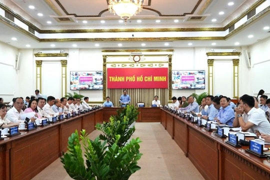 TP.HCM họp phiên đầu tiên về kinh tế - xã hội sau sáp nhập