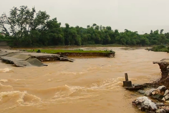 Cảnh báo mưa lớn kèm dông, lốc, sét tại Thái Nguyên