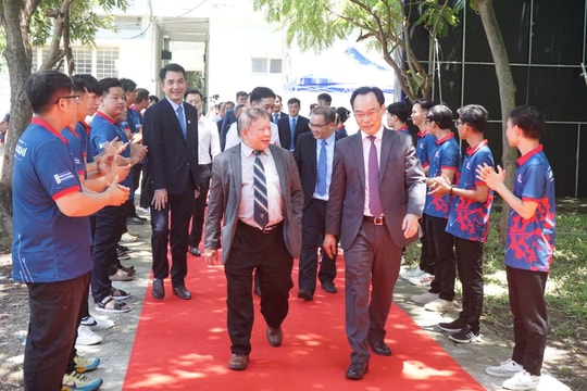 Bách khoa Đà Nẵng: 50 năm một hành trình tri thức và khát vọng vươn tầm