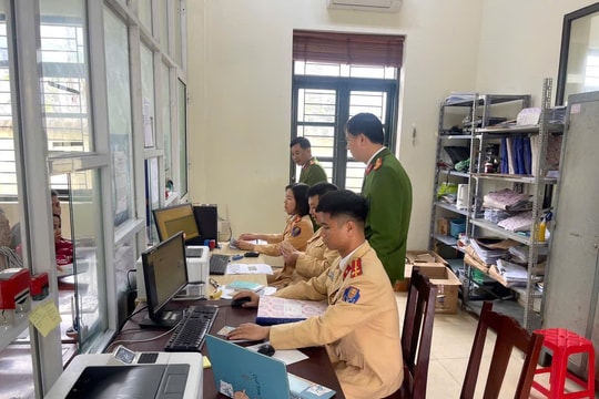 Phú Thọ: Thuận lợi khi cấp, đổi Giấy phép lái xe tại Công an xã, thị trấn