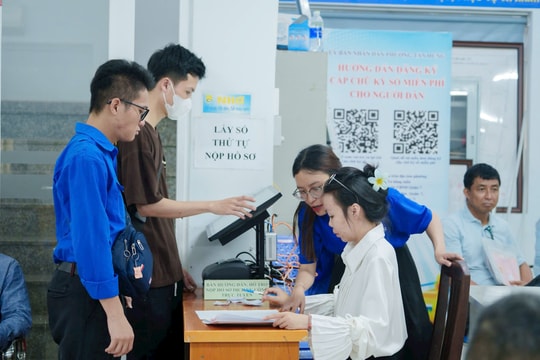 Chỉ đạo mới của TP.HCM về sáp nhập chính quyền hai cấp