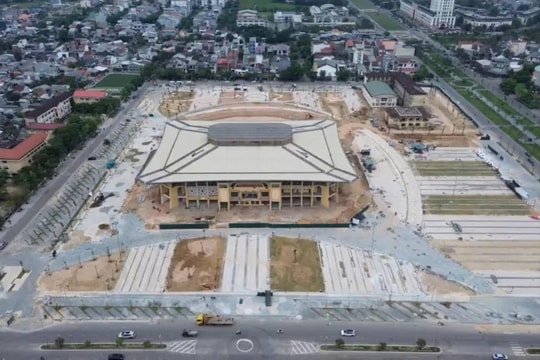 Hiện trạng của Quảng trường Văn hóa Thể thao gần 200 tỷ đồng ở Huế