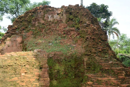 Kết quả khai quật khảo cổ tại di tích Tháp đôi Liễu Cốc