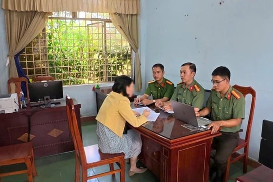 Đăng tin giả tăng phí bảo hiểm y tế, bị công an mời làm việc