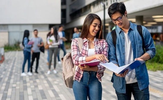 Xem xét miễn bồi hoàn chi phí cho du học sinh không hoàn thành khóa học