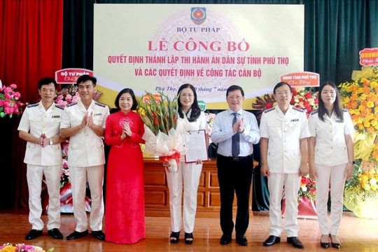 Công bố quyết định thành lập Thi hành án dân sự tỉnh Phú Thọ