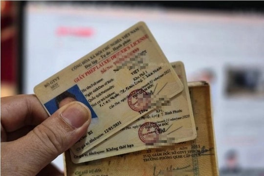 Người dân Thủ đô muốn phục hồi điểm Giấy phép lái xe phải làm thế nào?