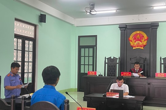 Phối hợp xét xử vụ án theo thủ tục rút gọn