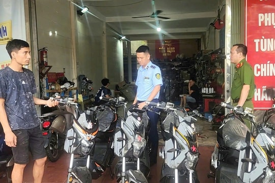 Chuyển hồ sơ sang công an vụ kinh doanh xe máy điện nghi giả mạo nhãn hiệu NIJIA