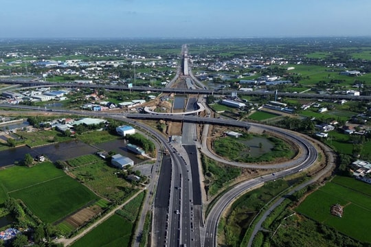 Đẩy nhanh tiến độ đường Vành đai 3 TP.HCM: “Trách nhiệm và danh dự” của thành phố