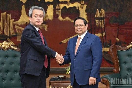 Thủ tướng Phạm Minh Chính tiếp Tổng Giám đốc Tập đoàn Marubeni