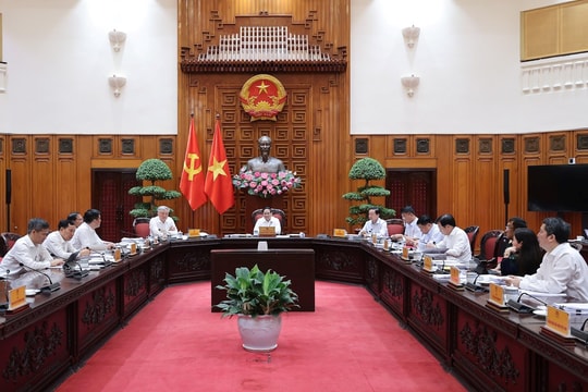 Thường trực Chính phủ cho ý kiến về 2 dự án luật quan trọng