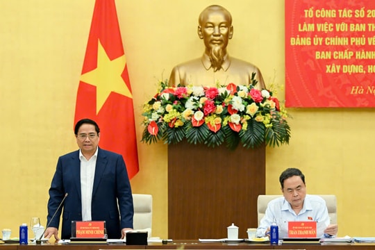 Vừa thực hiện sắp xếp lại giang sơn vừa đề ra các giải pháp để thúc đẩy tăng trưởng