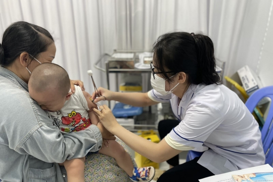 Hà Nội ra quân phòng, chống dịch đợt cao điểm, bảo đảm an toàn tuyệt đối dịp lễ lớn cuối năm