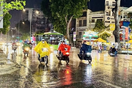 Thời tiết hôm nay 21/7: Bắc Bộ mưa to do tác động của bão Wipha