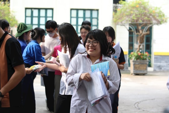 Cách tính điểm tốt nghiệp THPT 2025: Học sinh cần chú ý điều gì?