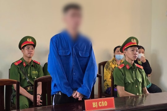 Lãnh án tù vì giết vợ