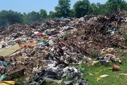 Chính quyền vào cuộc xử lý ô nhiễm bãi trung chuyển rác ở Thiệu Hóa