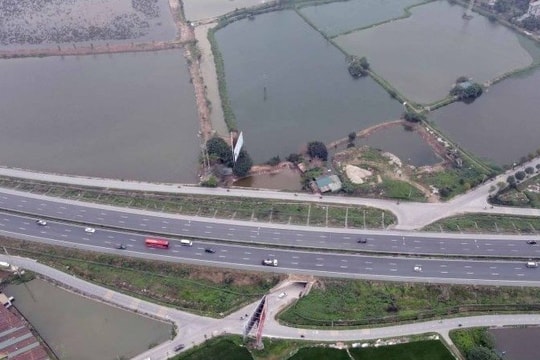 Thị trường bất động sản tăng đột biến 40% chỉ trong vài tuần