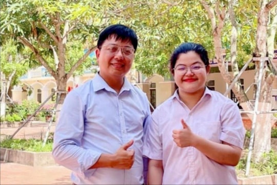 Nữ sinh Ninh Bình đạt điểm tuyệt đối 30/30, trở thành thủ khoa khối A00