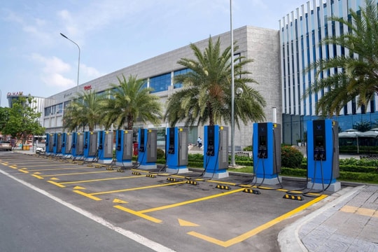 Hà Nội thành lập tổ công tác liên ngành tham mưu hạ tầng trạm sạc xe điện