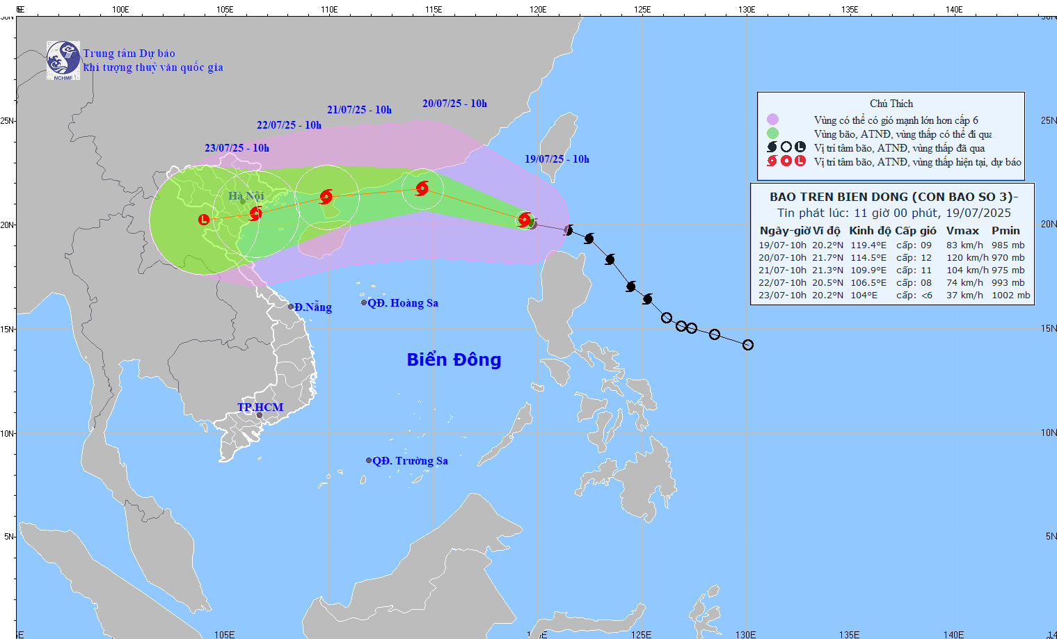 Bão số 3 giật cấp 15, di chuyển nhanh vào Biển Đông