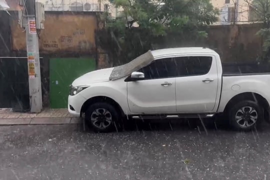 Quảng Ninh xuất hiện mưa đá