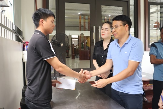 Sun Group hỗ trợ tỉnh Quảng Ninh hơn 2 tỷ đồng giúp đỡ gia đình các nạn nhân vụ lật tàu