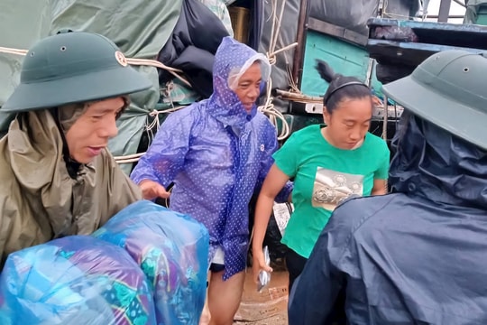 Hải Phòng: Khẩn trương di dời người dân khỏi khu vực nguy hiểm