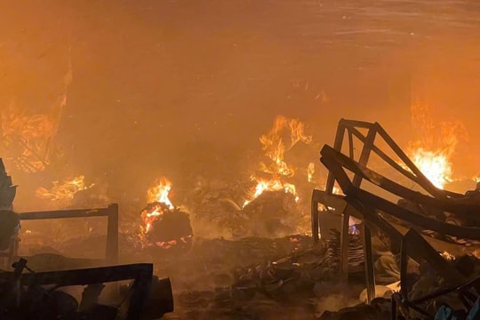 Cháy cơ sở kinh doanh, 1 người tử vong