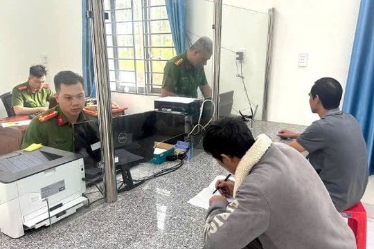 Cảnh báo chiêu trò lợi dụng sáp nhập để lừa đảo