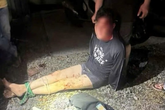 Bắt giữ đối tượng dùng súng, búa cướp tiệm vàng