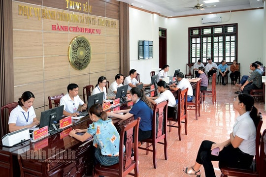 Tinh gọn bộ máy, tăng tốc cải cách hành chính