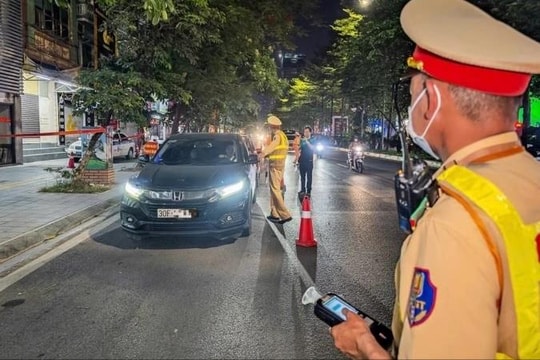 Quyết liệt xử lý vi phạm nồng độ cồn, không để "ma men" lộng hành trên đường phố